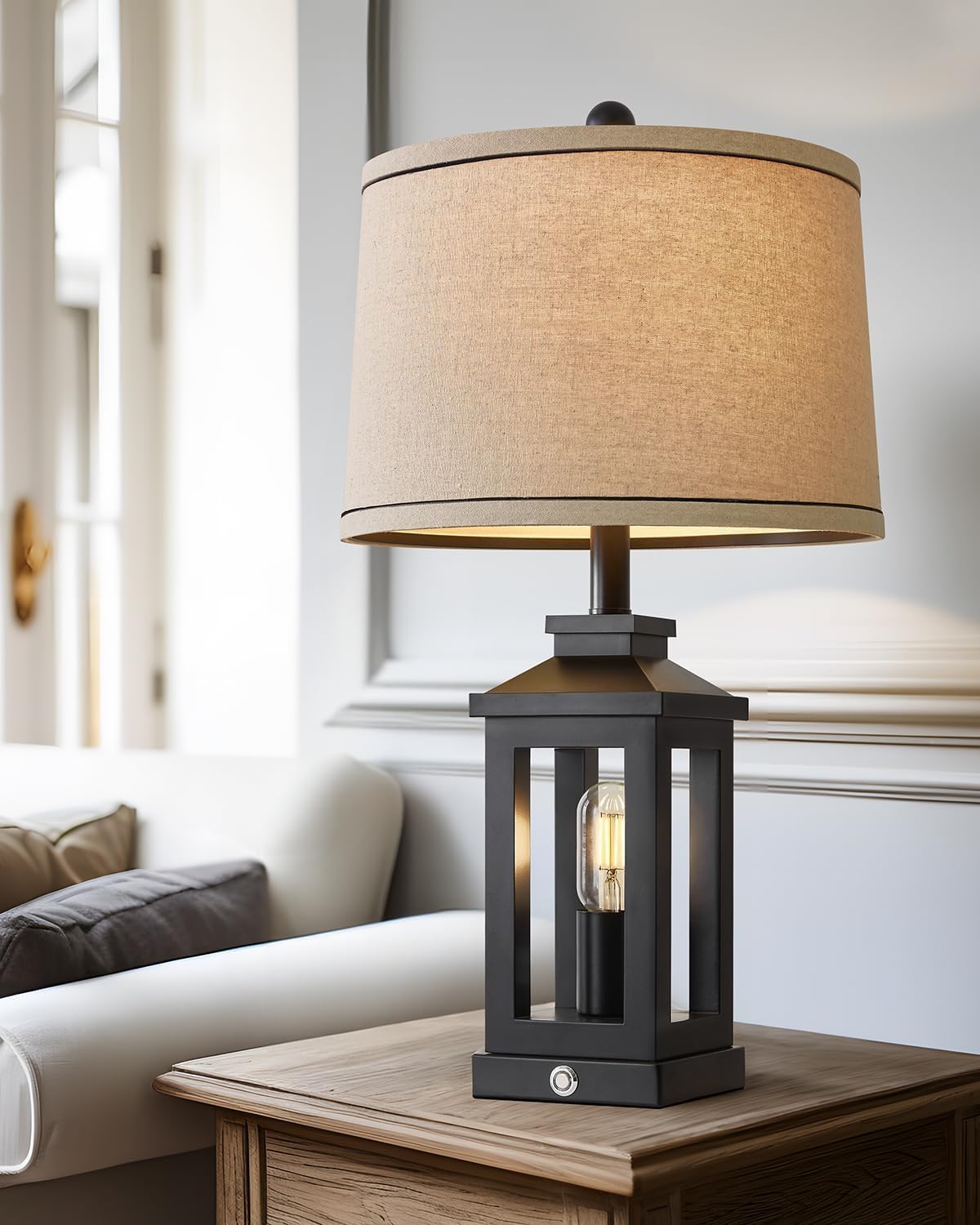 Retro Farmhouse Table Lamp